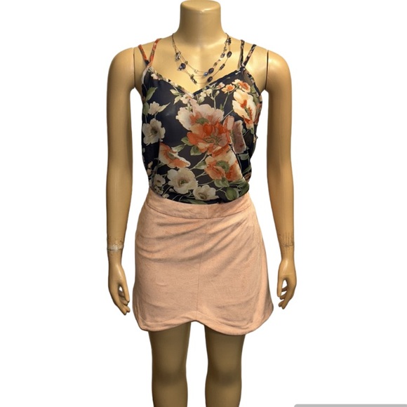 BB Dakota Mini Skirt Annette Pink lemonade plush Faux Suede Blush, size 8 - Picture 4 of 17